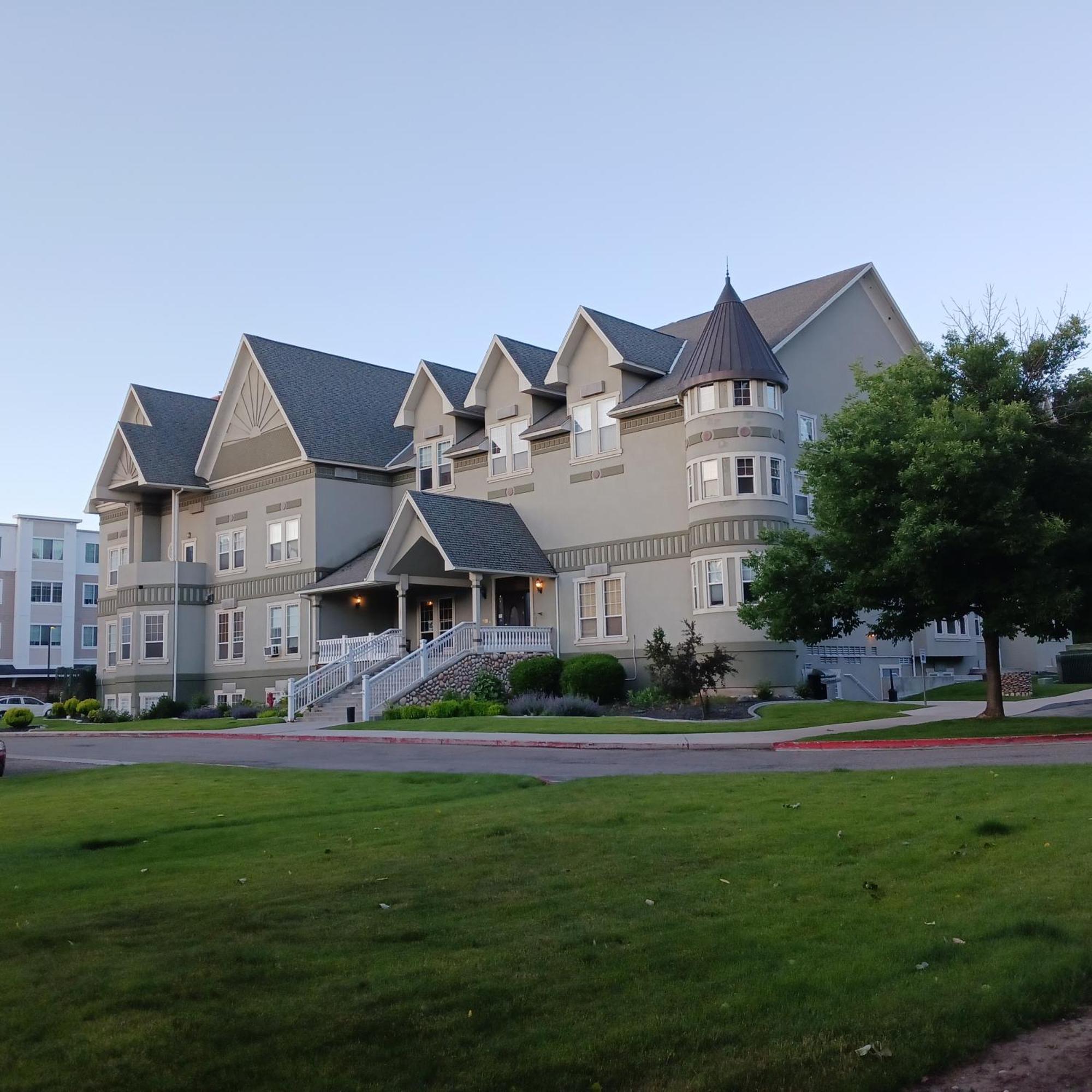 The Anniversary Inn - Бойсе Екстериор снимка